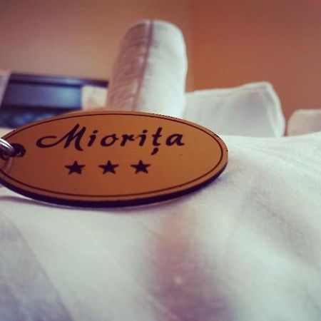 Restaurant Casa Miorita Hotel Buşteni Esterno foto